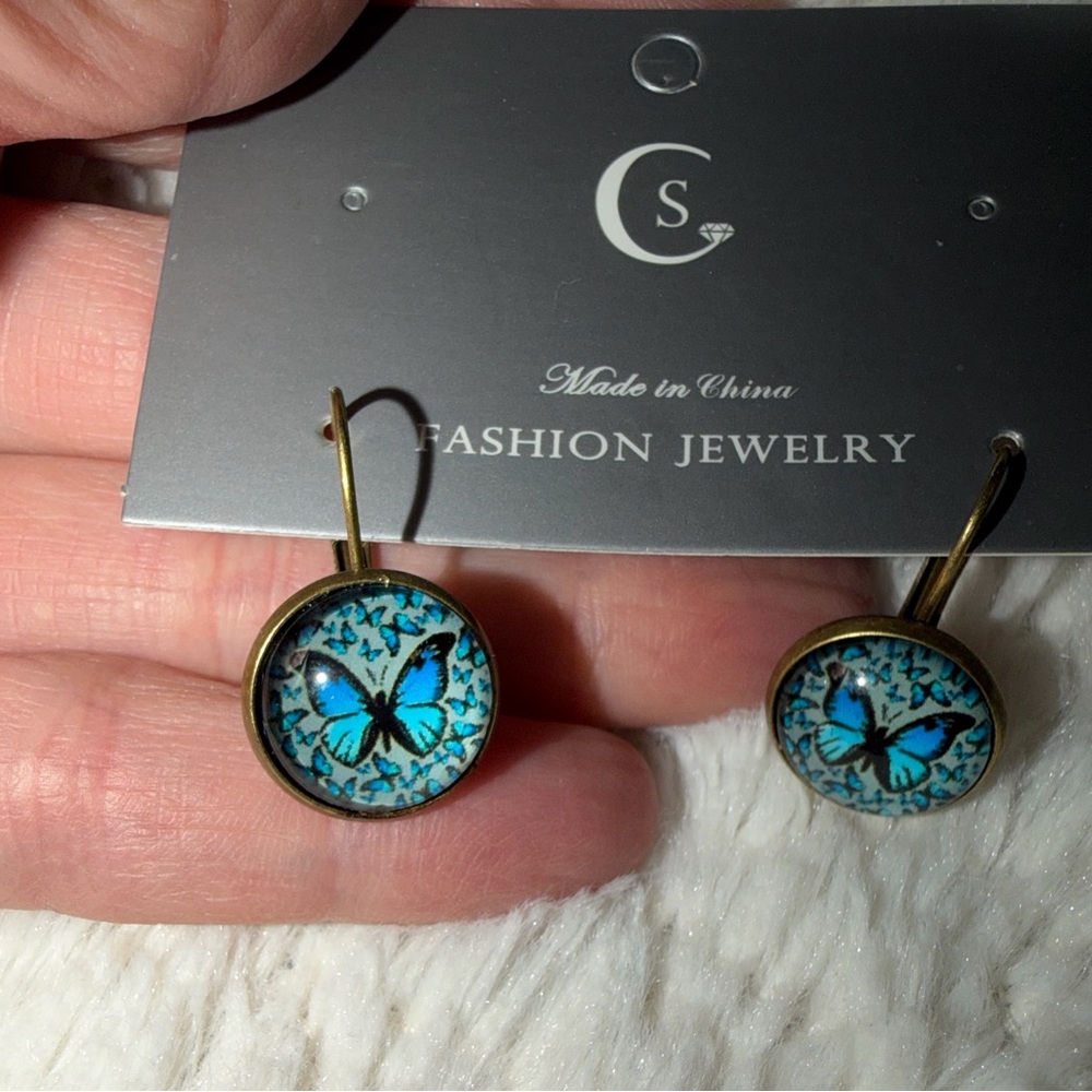 NEW NWT Blue Butterfly Drop Earrings - Fashion Jewelry. MUST BE BUNDLED